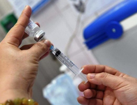 Wann wird der Impfpass für Touristen angewendet?